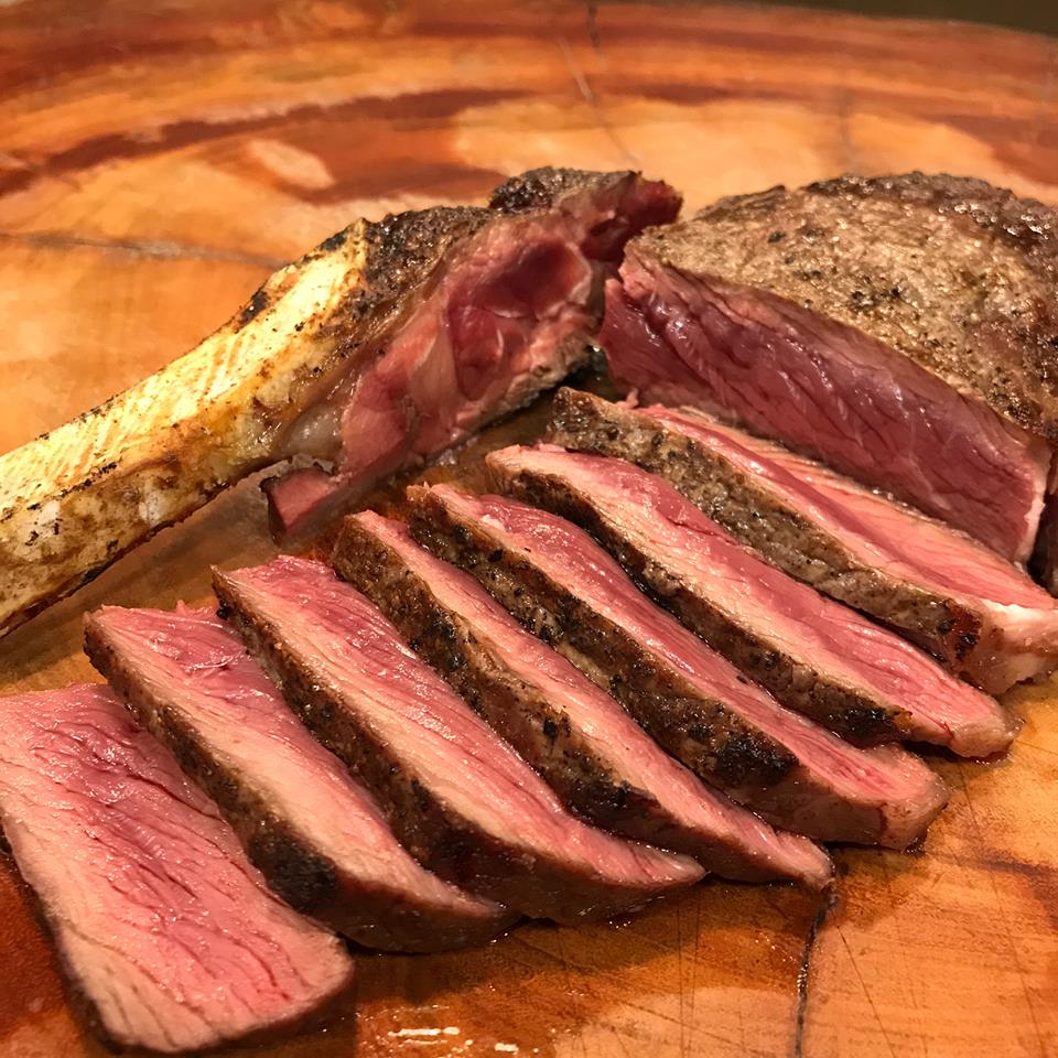 DeBetti prepara primeiro Jersey Beef Dry Aged com carne da Goldy